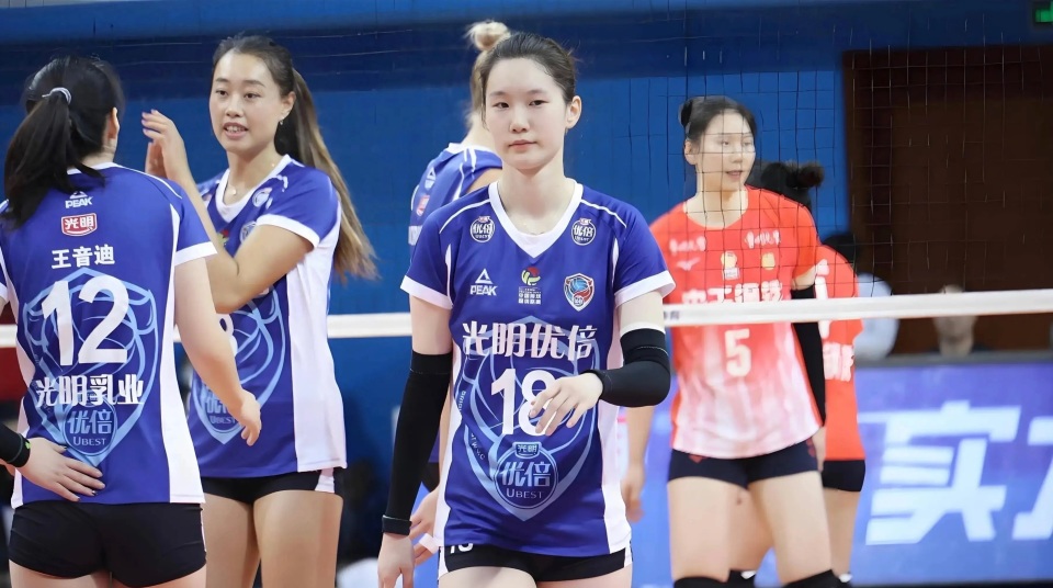 年出生, 主攻 年出生, 主攻